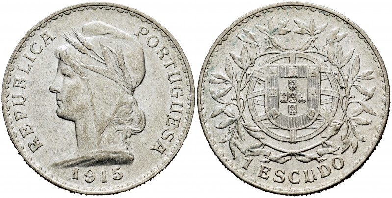 Portugal. 1 escudo. 1915. (Km-564). (Gomes-23.01). Ag. 24,89 g. XF. Est...50,00....
