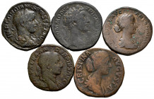 Lot of 5 coins from the Roman Empire. Sestertius of different emperors: Commodus, Faustina II, Crispina, Severus Alexander and Gordianus III. Ae. TO E...