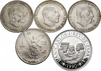 Lot of 5 silver coins, 100 pesetas 1966 (3), 5.000 pesetas 1989 "V Centenario" in their official FNMT case and 1 ounce 1992 Mexico. TO EXAMINE. Almost...