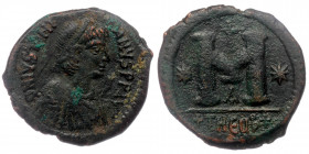 Justinian I (527-565), AE Follis,Theoupolis (Antioch),
 DN IVSTINI-ANVS PP AVG; Diademed, draped, and cuirassed bust right.
Rev: Large M; cross above,...