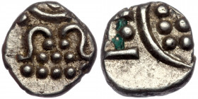 India, Mysore Kingdom - AR Fanam, Struck ca. AD 1800-1900
0.41 gr, 6 mm