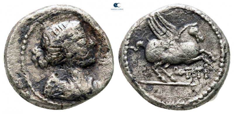 Q. Titius 90 BC. Rome
Quinarius AR

13 mm, 1,57 g



very fine