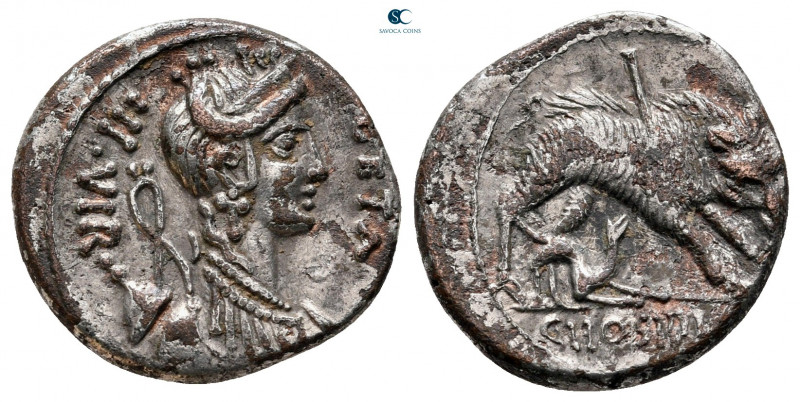C. Hosidius C. f. Geta 64 BC. Rome
Fourreè Denarius

18 mm, 2,98 g



ver...