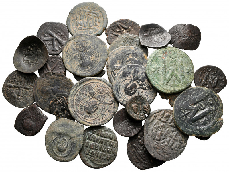 Lot of ca. 32 byzantine bronze coins / SOLD AS SEEN, NO RETURN! 

nearly very ...