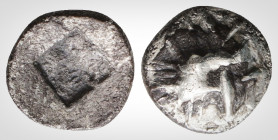 Greek
Mysia, Kyzikos (Circa 550-480 BC). 
AR obol (9,8 mm, 0,22g.).
Head of boar right, holding tunny in its jaws./ Incuse square punch. Von Fritze II...