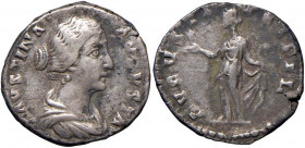 Faustina II (moglie di Marco Aurelio) Denario - Busto a d. - R/ La Speranza stante a s. - RIC 497 AG (g 3,11)
BB