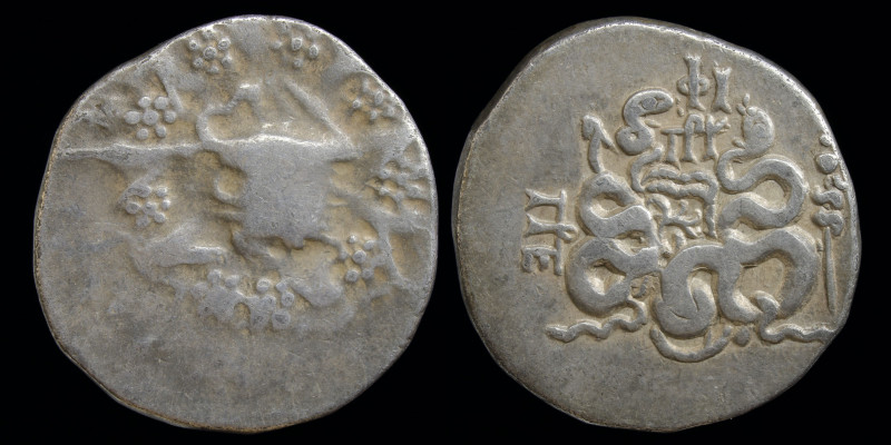 MYSIA, Pergamon, c. 85-76 BCE, AR Cistophoric Tetradrachm. 12.15g, 27mm.
Obv: Se...