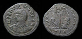 Unofficial imitation of Crispus as Caesar (317-326), AE follis, issued 320 (produced c. 320-337). Imitating Thessalonica, 2.96g, 17mm.
Obv: NPεONIS VO...