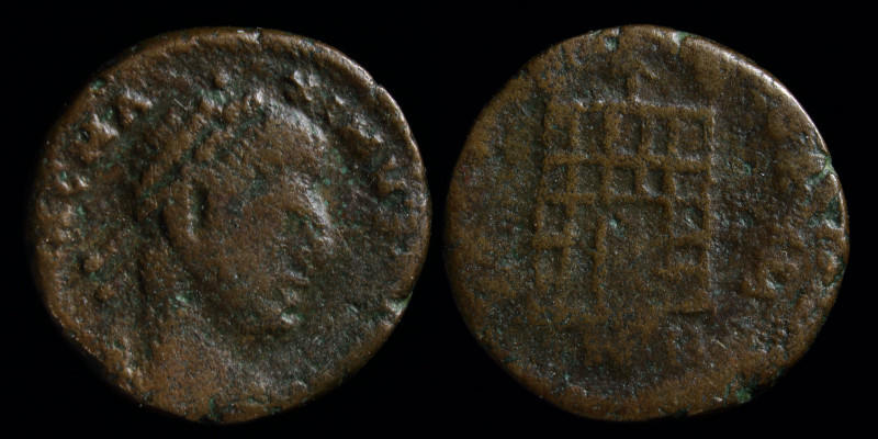 Magnus Maximus (383-388), AE4. Rome (second officina), 1.52g, 12.5mm. 
Obv: D N ...
