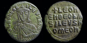 Leo VI, ‘the Wise’ (886-912) AE Follis. Constantinople, 6.48g, 27mm
Obv: +LEOn bASILEVS ROm; crowned bust facing with short beard, wearing chlamys, ho...