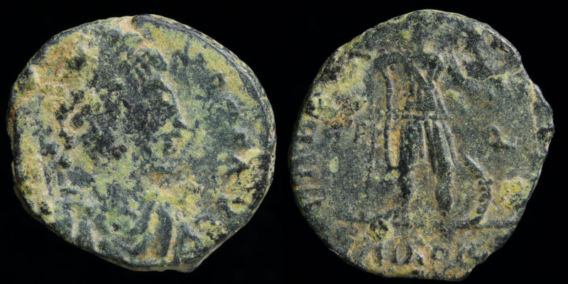 Honorius (393-423) AE4, issued 404-408. Rome, fourth officina, 1.82g 14mm.
Obv: ...