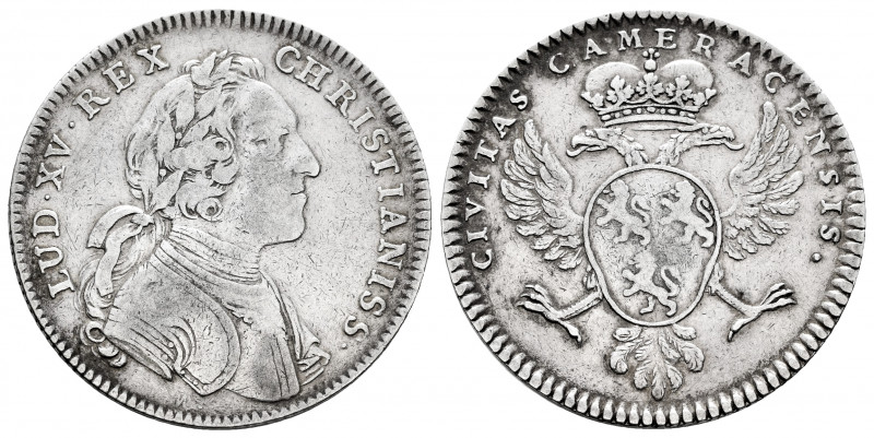 France. Louis XV. Jeton. (Feuardent-6750). Rev.: CIVITAS CAMERACENSIS. Ag. 9,25 ...