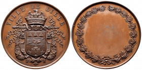 France. Medal. Anv.: LA VILLE DE LILLE. Ae. 95,52 g. Engraver: J. Esparon y O. Vallois. AU. Est...35,00. 


 SPANISH DESCRIPTION: Francia. Medalla....