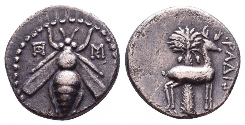ARADOS. Phoenicia. Ca.174-110 B.C. Drachm

Condition: Very Fine
Weight: 4.0 g...