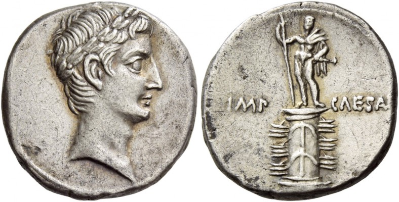 Octavian, 32 – 27 BC. Denarius, Brundisium and Roma (?) 29-27 BC, AR 3.99 g. Lau...