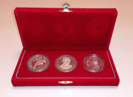 Commemorative Money Box, 3-Piece Red Commemorative Money Box
Specially produced, durable, velvet boxes for keeping commemorative coins in better cond...