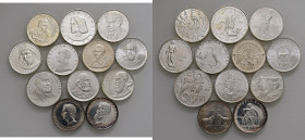 Repubblica Italiana - Lotto composto da 12 monete - 
Come da foto.
