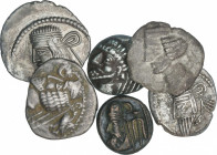 Ancient Greece
Lote 6 monedas Dracma. KAMNASKIRES VI, PHRAATES IV, ORODES II, OSROES II, VARDANES I. ELYMAIS (2) y PARTIA (4). AR (5), AE. MBC- a MBC...