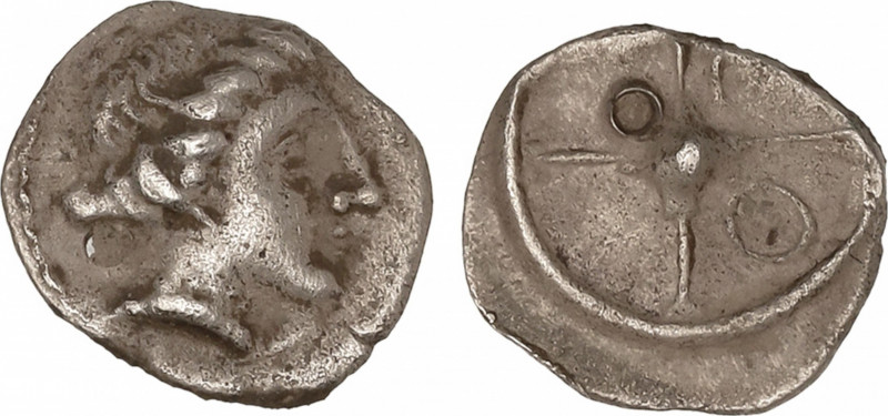 Celtiberian Coins
Óbolo. SAGUNTO (VALENCIA). Anv.: Cabeza femenina a derecha. R...