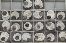 Roman Coins
Republic
Lote 39 monedas Denario. AR. Interesante colección de diversos tipos de familias, todos diferentes y clasificadas, incluye algú...