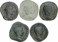 Roman Coins
Empire
Lote 5 monedas Sestercio. Acuñadas el 238-244 d.C. GORDIANO III. AE. Todos diferentes. A EXAMINAR. BC+ a MBC.