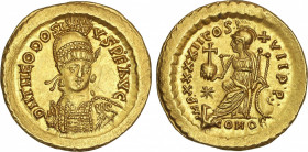 Roman Coins
Empire
Sólido. Acuñada el 408-450 d.C. TEODOSIO II. CONSTANTINOPLA. Anv.: D. N. THEODOSIVS P. F. AVG. Busto de frente con coraza, casco,...