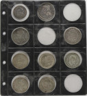 Lots and Collections
Lote 30 monedas. Siglo XIX-XX. AR, AE, Cuni. Contiene moneda española de diferentes épocas y alguna extranjera. Destacan 10 Real...