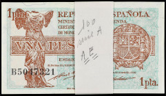 Spanish Banknotes
Spanish Banknotes
Lote 107 billetes 1 Peseta. Emisión 1937. Serie B. Correlativos en dos series diferentes de 77 y 30 billetes. Ed...