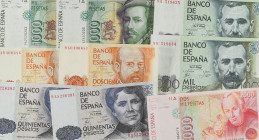 Spanish Banknotes
Juan Carlos I
Lote 9 billetes 200 (2), 500 (2), 1.000 (4) y 2.000 Pesetas. 1979 a 1992. Clarín Numeración especial 9A pareja corre...