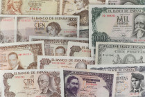Banknotes Lots and Collections
Lote 20 billetes. Contiene Echegaray, Romero de Torres, Falla, Bayeu, Colón o Verdaguer. Diferentes series e incluye a...