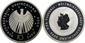 Deutsche Münzen und Medaillen ab 1945, BUNDESREPUBLIK DEUTSCHLAND. Fußball - WM 2006 in Deutschland. 10 Euro 2003, Silber. KM 223. Polierte Platte