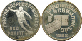 Europäische Münzen und Medaillen, Ungarn / Hungary. Fussball WM. 500 Forint 1981, Silber. 0.58 OZ. KM 624. Polierte Platte