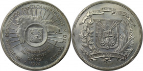 Weltmünzen und Medaillen, Dominikanische Republik / Dominican Republic. 12. Mittelamerikanische und karibische Spiele. 1 Peso 1974. 26,70 g. 0.900 Sil...