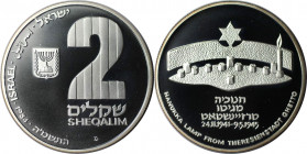 Weltmünzen und Medaillen, Israel. Chanukka - Leuchter aus Theresienstadt. 2 Sheqalim 1984. 28,80 g. 0.850 Silber. 0.79 OZ. KM 145. Polierte Platte