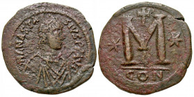 Anastasius I. 491-518. AE follis (37.4 mm, 16.04 g, 7 h). Constantinople mint, struck 498-518. D N ANASTASIVS P F AVG, pearl-diademed, draped and cuir...