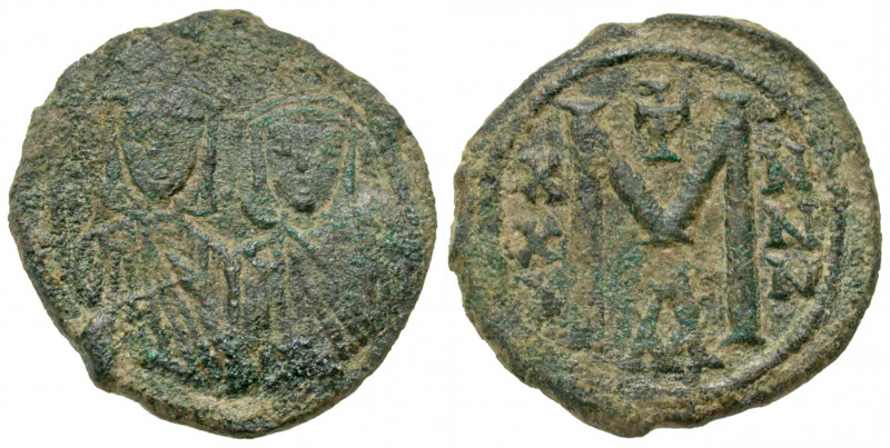Leo V, the Armenian. 813-820. AE follis (25.3 mm, 7.15 g, 5 h). Syracuse mint. L...