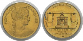 France
 IVème République (1947-1959)
 Epreuve en or du 20 francs (module). 1955 - Delannoy.
 Pour la visite du Président Coty à l’Administration de...
