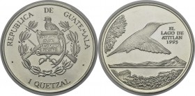 Guatemala
 République (1821 à nos jours)
 Piéfort en argent sur flan bruni du 1 quetzal - 1995
 Tranche striée - Frappe médaille. 
 Flan Bruni - N...