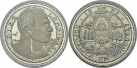 Honduras
 République (1839 à nos jours)
 Piéfort en argent du 10 lempiras - 1995 
 Tranche striée - Frappe médaille.
 Rarissime.
 FDC Exceptionne...