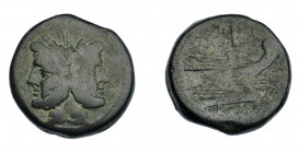 REPÚBLICA ROMANA. As. Anónimo. Roma (206-195 a.C.). R/ Encima de la proa, marca de valor, debajo ROMA. AE 35,98 g. 34,3 mm. CRAW-114.2. Pátina verde o...