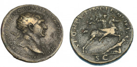 IMPERIO ROMANO. TRAJANO. Dupondio. Roma (103-111). A/ Busto radiado a der., drapeado sobre el hombro izq. R/ Trajano a caballo a der. con lanza sobre ...