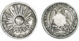 COLECCIÓN DE RESELLOS. FILIPINAS. 8 reales. Resello F 7º coronado sobre 8 reales 1829 Guanajuato MJ. KM-74. MBC.