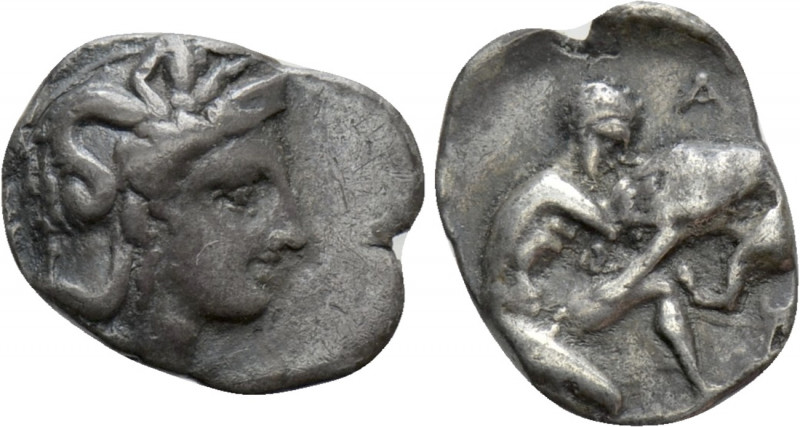 CALABRIA. Tarentum. Diobol (Circa 325-280). 

Obv: Helmeted head of Athena rig...