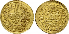 OTTOMAN EMPIRE. Mahmud II (AH 1223-1255 / 1808-1839 AD). GOLD 1/4 New Adli Altin. Qustantiniya (Constantinople). Dated AH 1223/17
