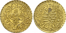 OTTOMAN EMPIRE. Mahmud II (AH 1223-1255 / 1808-1839 AD). GOLD 1/4 New Adli Altin. Qustantiniya (Constantinople). Dated AH 1223/21
