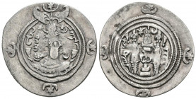 IMPERIO SASANIDA, Khusro II. Dracma. (Ar. 2,72g/27mm). Año 14. AY (Susa). (Göbl Type II/3). Anv: Busto coronado a derecha, a la izquierda estrella, a ...