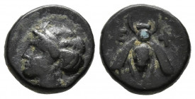 JONIA, Efesos. Ae (Ae. 1,42g/11mm). 305-288 a.C. (SNG Von Aulock 1839). Anv: Cabeza de Artemisa a izquierda. Rev: Abeja entre letras griegas. MBC.
