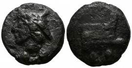 ACUÑACIONES ANONIMAS. Sextante. (Ae. 46,53g/34mm). 225-217 a.C. Roma. (Crawford 35/5). Anv: Cabeza de Mercurio a izquierda, debajo dos puntos. Rev: Pr...