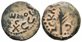 JUDAEA (Provincia Romana). Prutah (Ae. 2,32g/17mm). 59-62 d.C. Porcius Festus, Procurador de Judea bajo gobierno de Nerón. (RPC 4972). Anv: Leyenda: C...