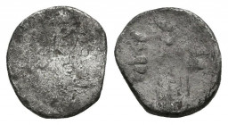 ALMORÁVIDES. Ali ibn Yusuf y el emir Sir. 1/2 quirate (Ar. 0,36g/8mm). 522-533H. (Tipo Vives nº 1770). RC.